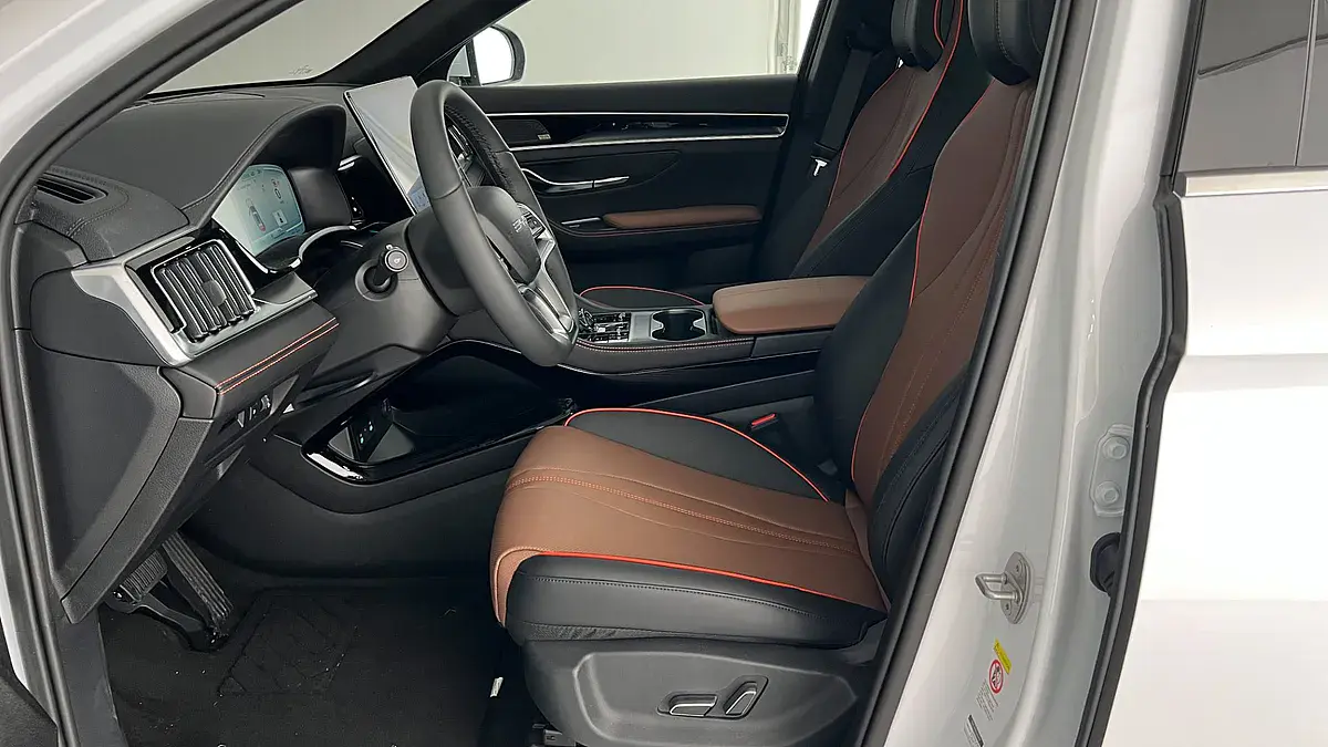 Bild 12 - BYD Seal U DM-i PHEV AWD Design Österreich Pak