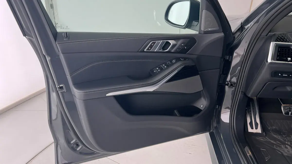 Bild 9 - BMW X5 xDrive50e