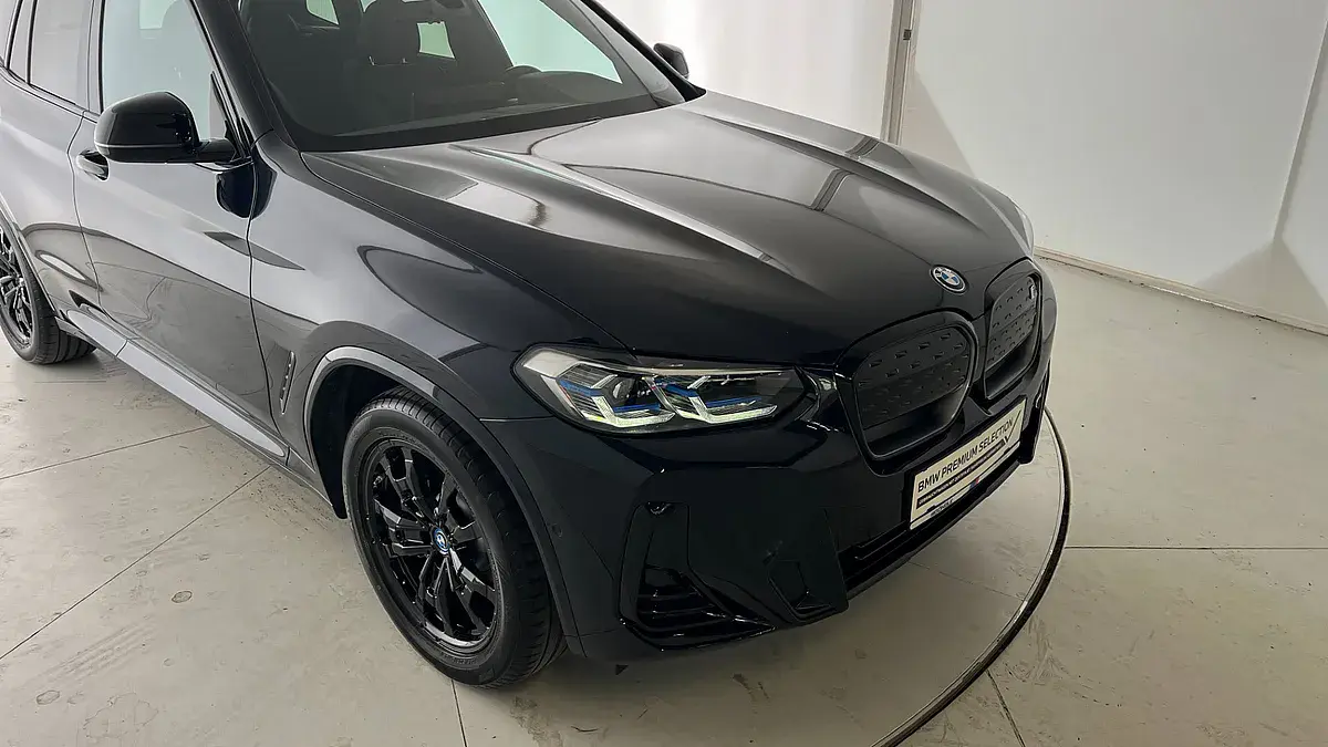Bild 19 - BMW iX3 M