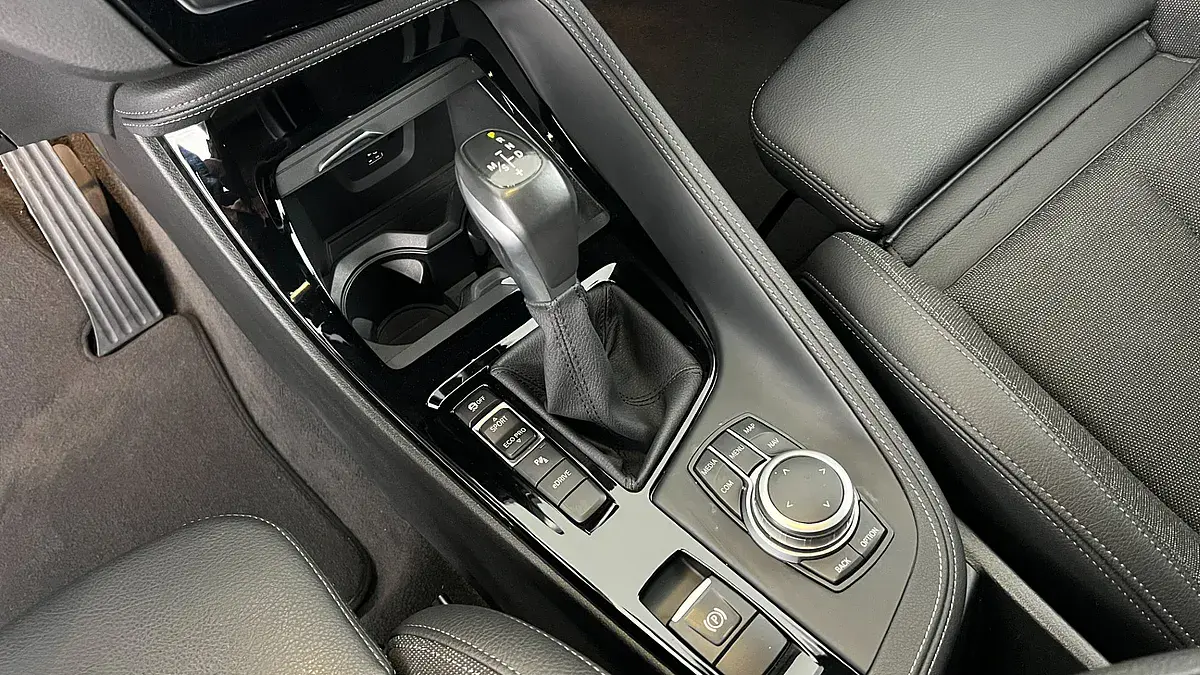 Bild 14 - BMW X1 xDrive25e