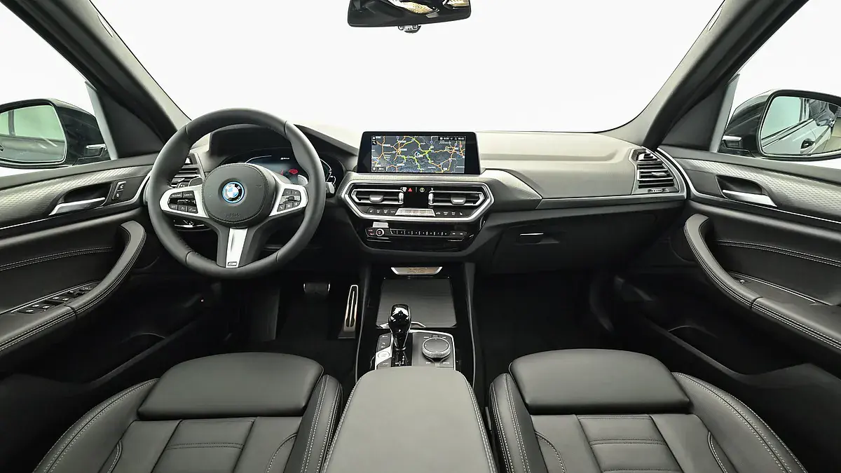 Bild 8 - BMW X3 xDrive30e