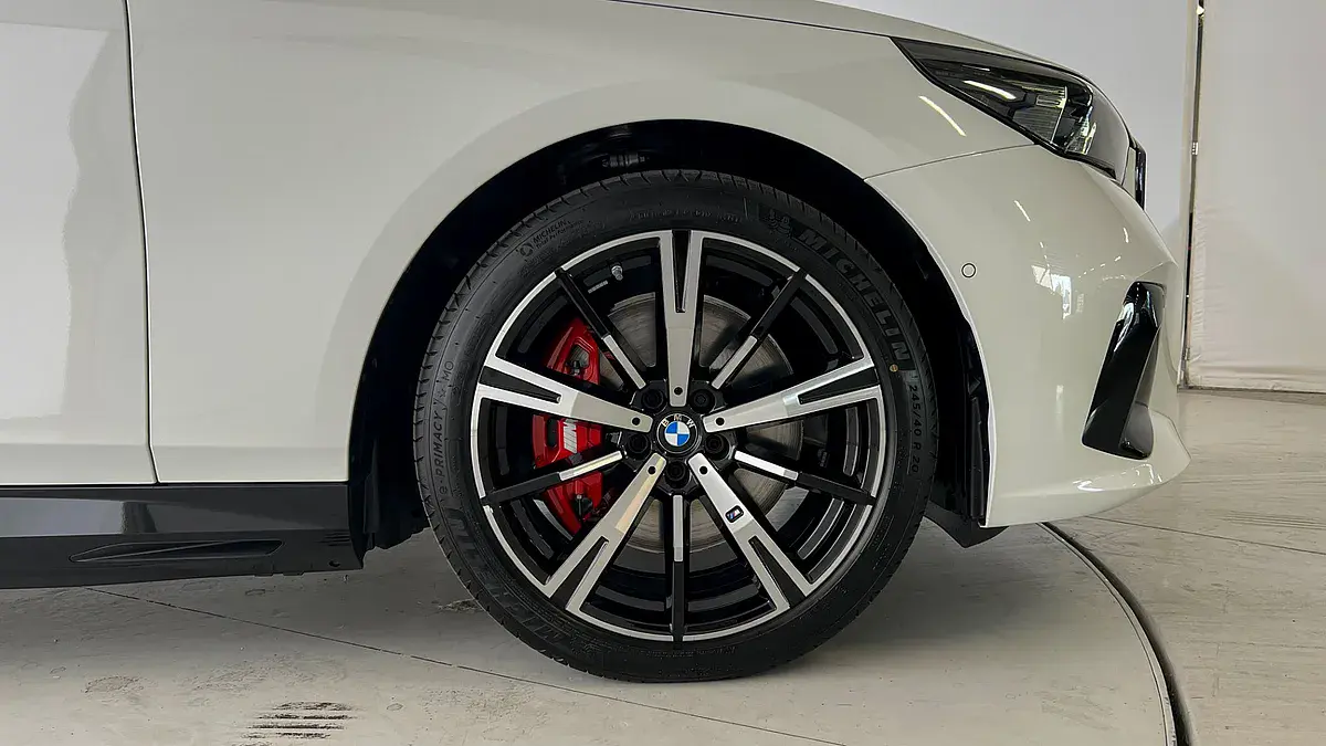 Bild 8 - BMW i5 xDrive40