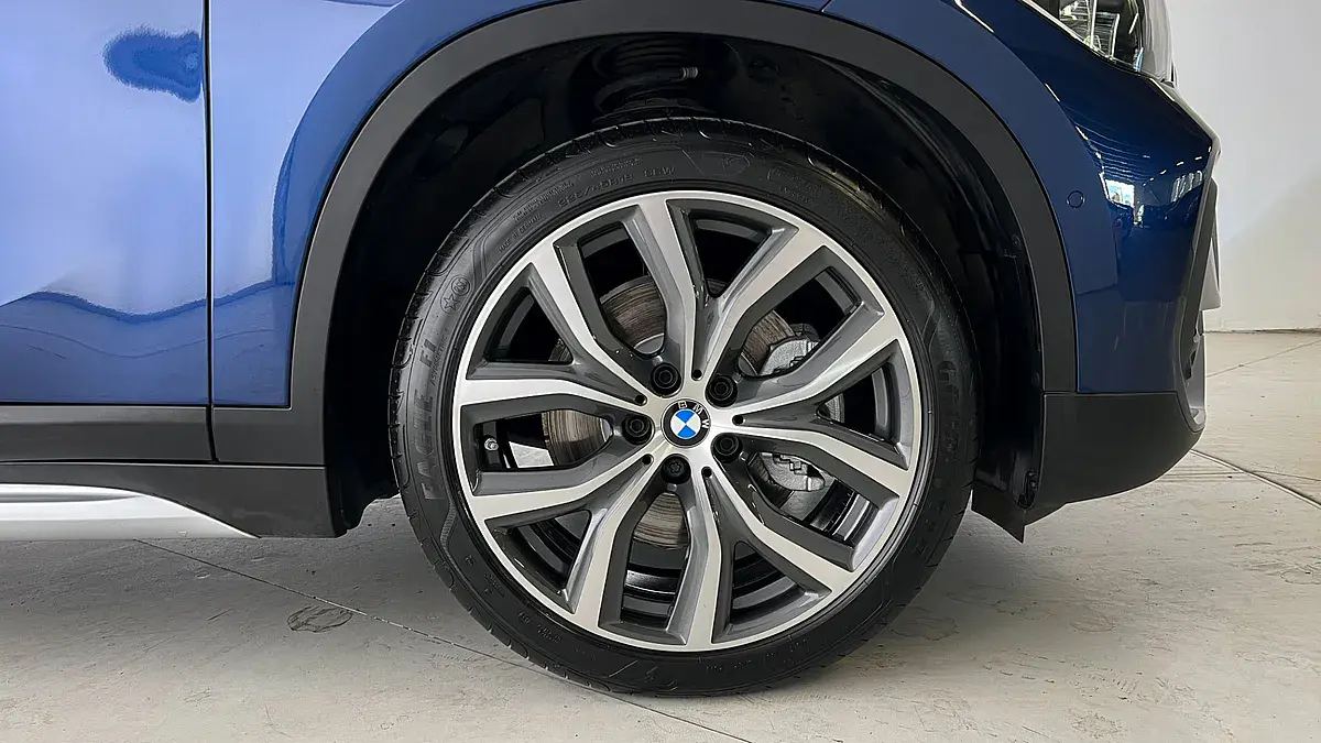 Bild 8 - BMW X1 xDrive20d