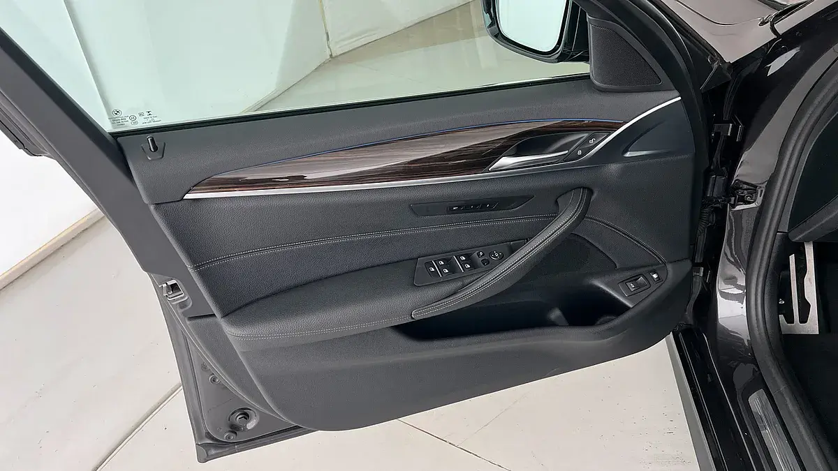 Bild 19 - BMW 530e xDrive