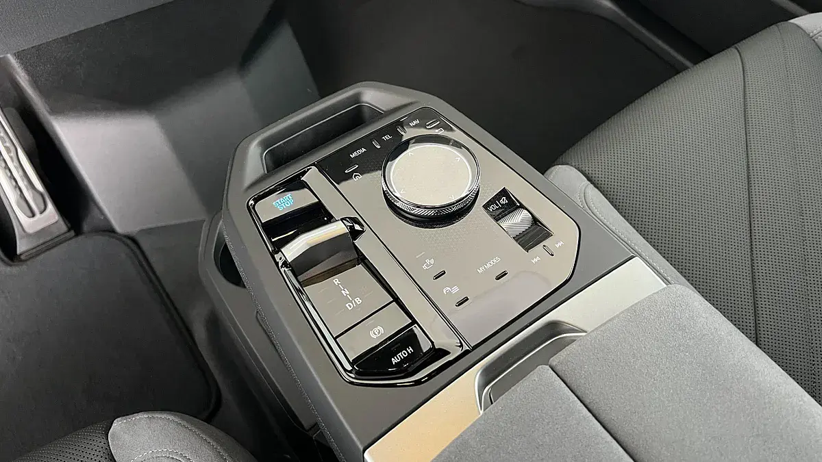 Bild 14 - BMW iX xDrive45