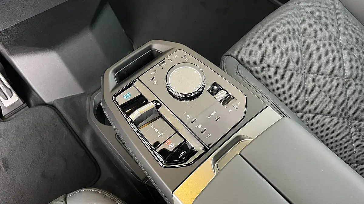 Bild 15 - BMW iX xDrive60