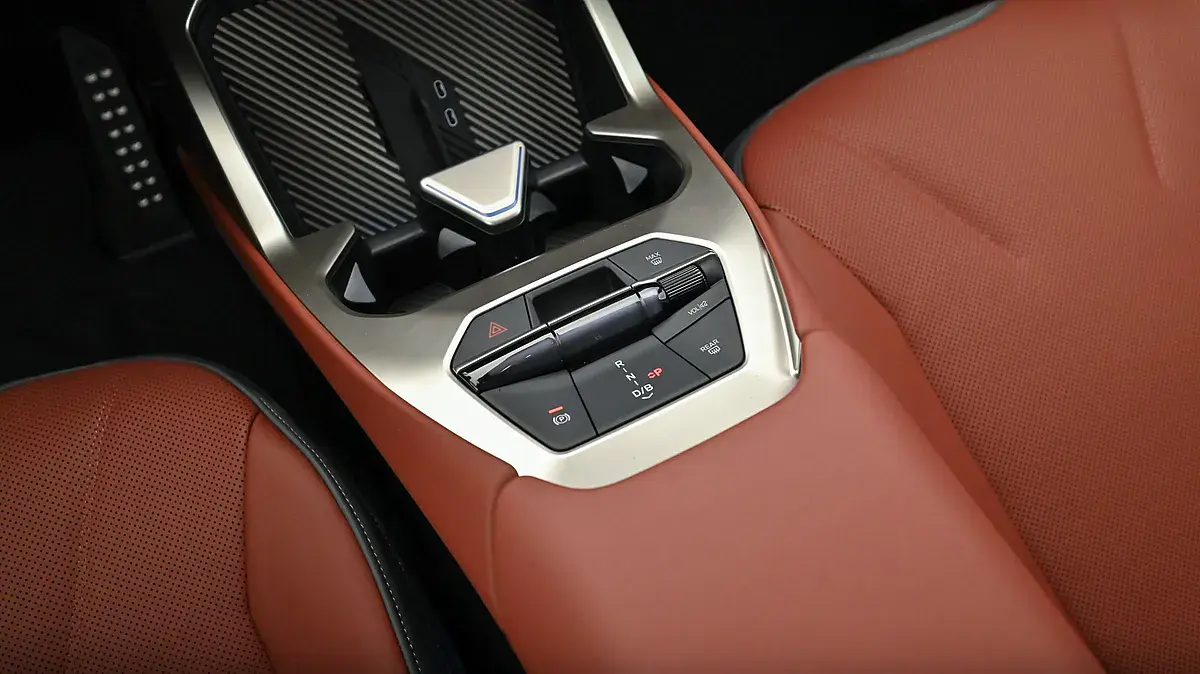 Bild 16 - BMW iX3 50 xDrive