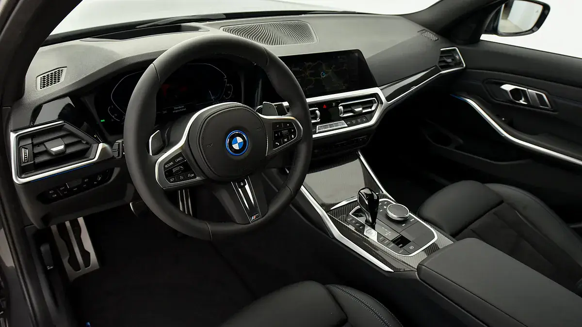 Bild 14 - BMW 330e xDrive
