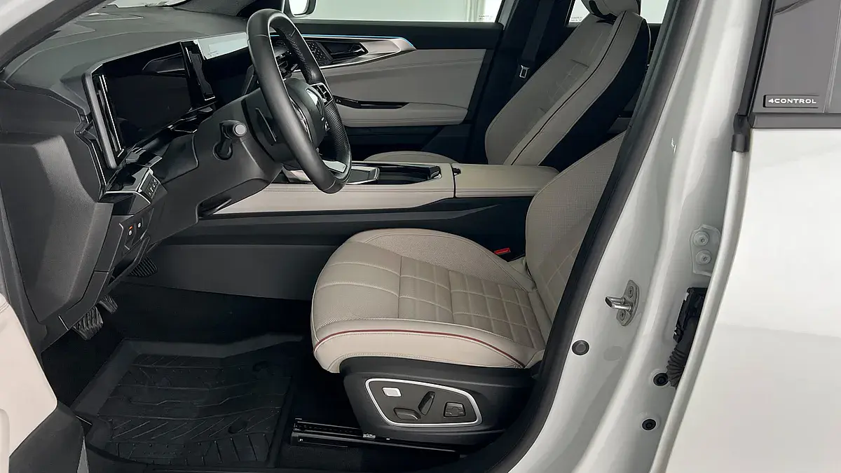 Bild 12 - Renault Espace E-Tech Full Hybrid 200 Iconic