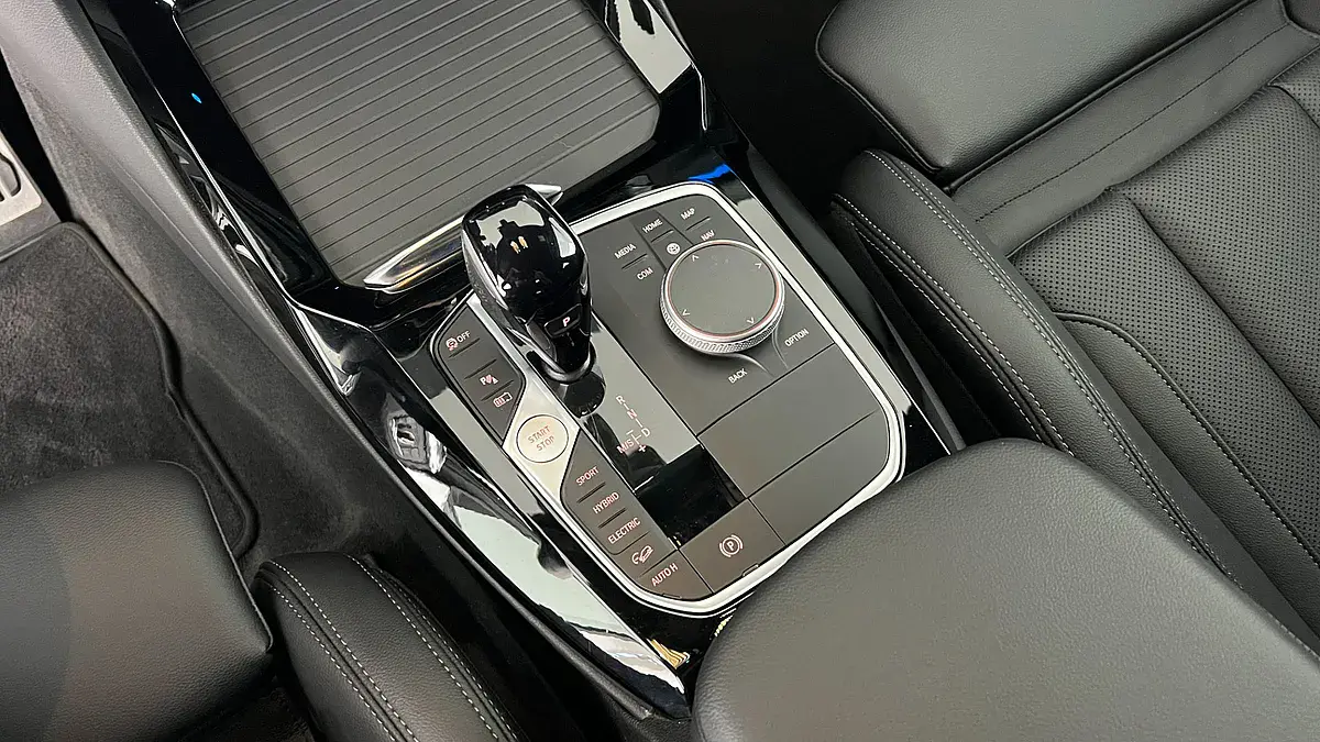 Bild 16 - BMW X3 xDrive30e