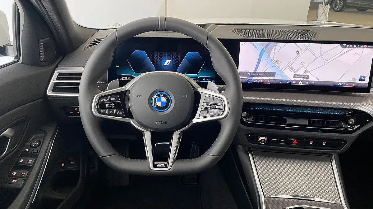 Bild 13 - BMW 330e xDrive