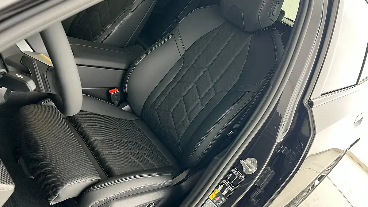 Bild 12 - BMW i5 eDrive40