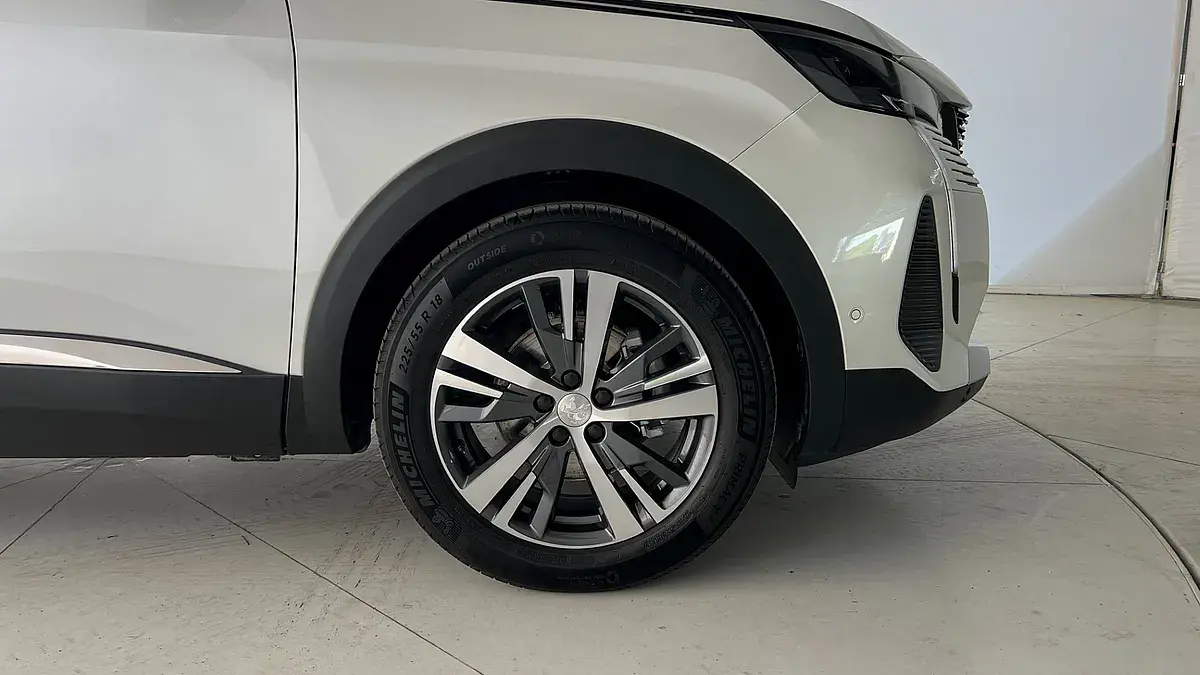 Bild 7 - Peugeot 3008 BlueHDi 130 S&S EAT8 Allure Pack