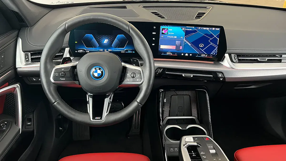 Bild 12 - BMW X1 xDrive25e