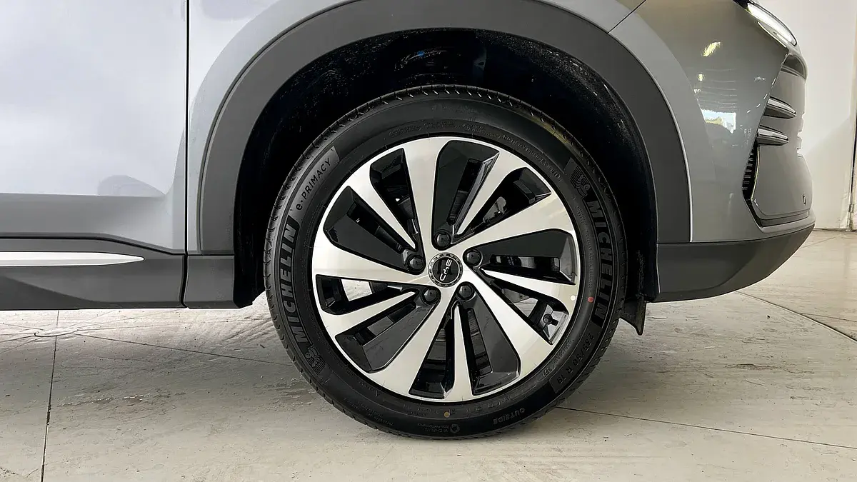 Bild 8 - BYD Seal U DM-i AWD Design