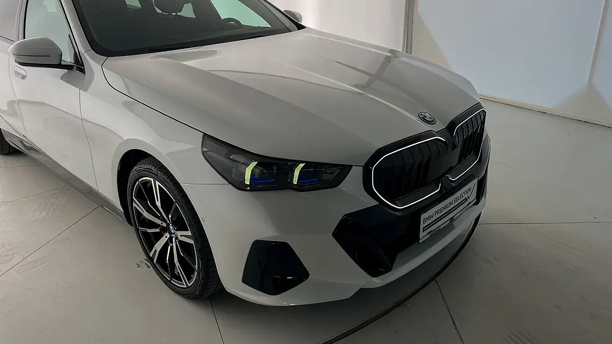 Bild 21 - BMW i5 xDrive40