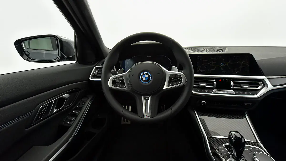 Bild 17 - BMW 330e xDrive