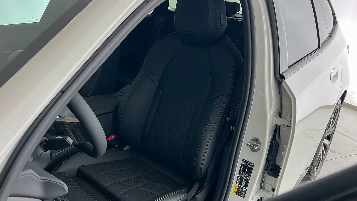 Bild 19 - BMW i5 xDrive40