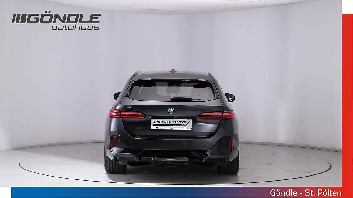 Bild 4 - BMW i5 eDrive40