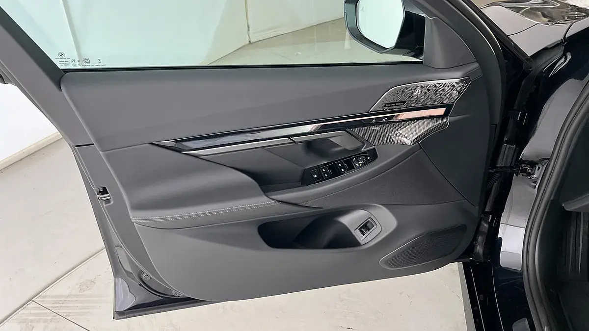 Bild 17 - BMW i5 xDrive40