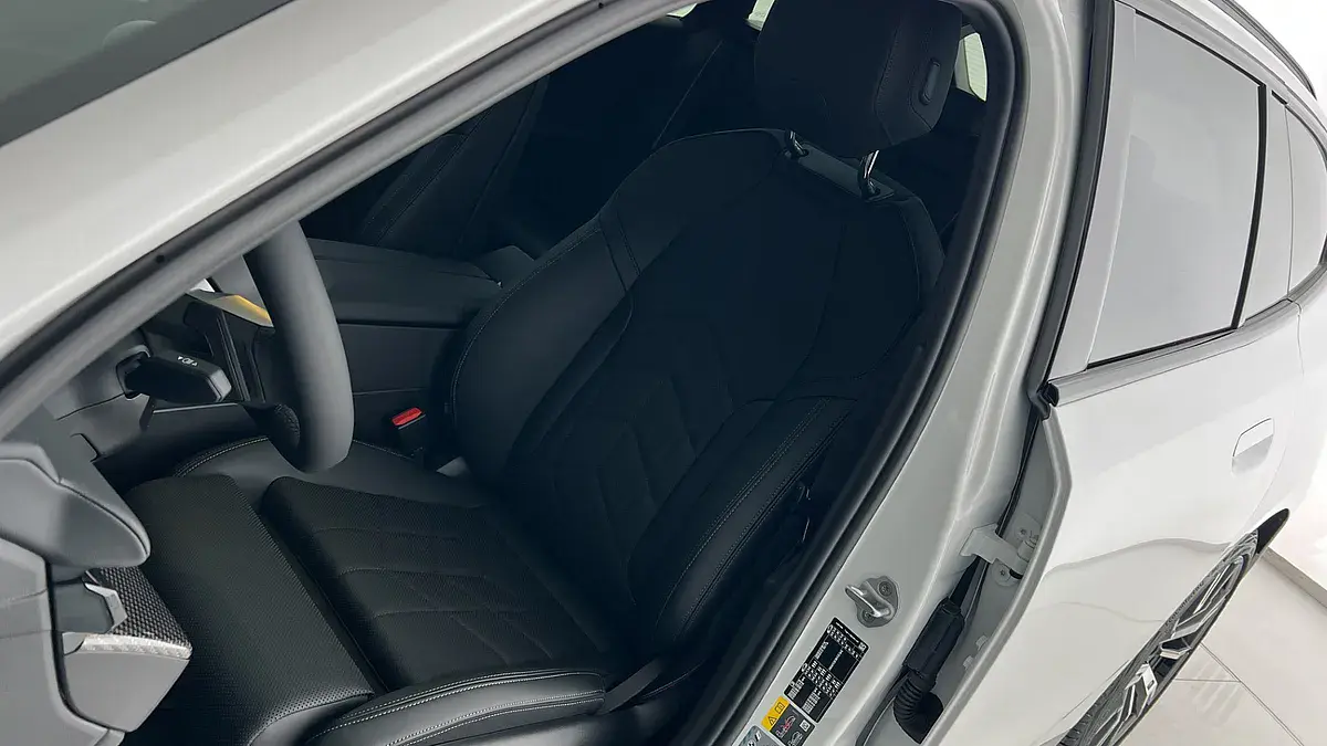 Bild 19 - BMW i5 xDrive40