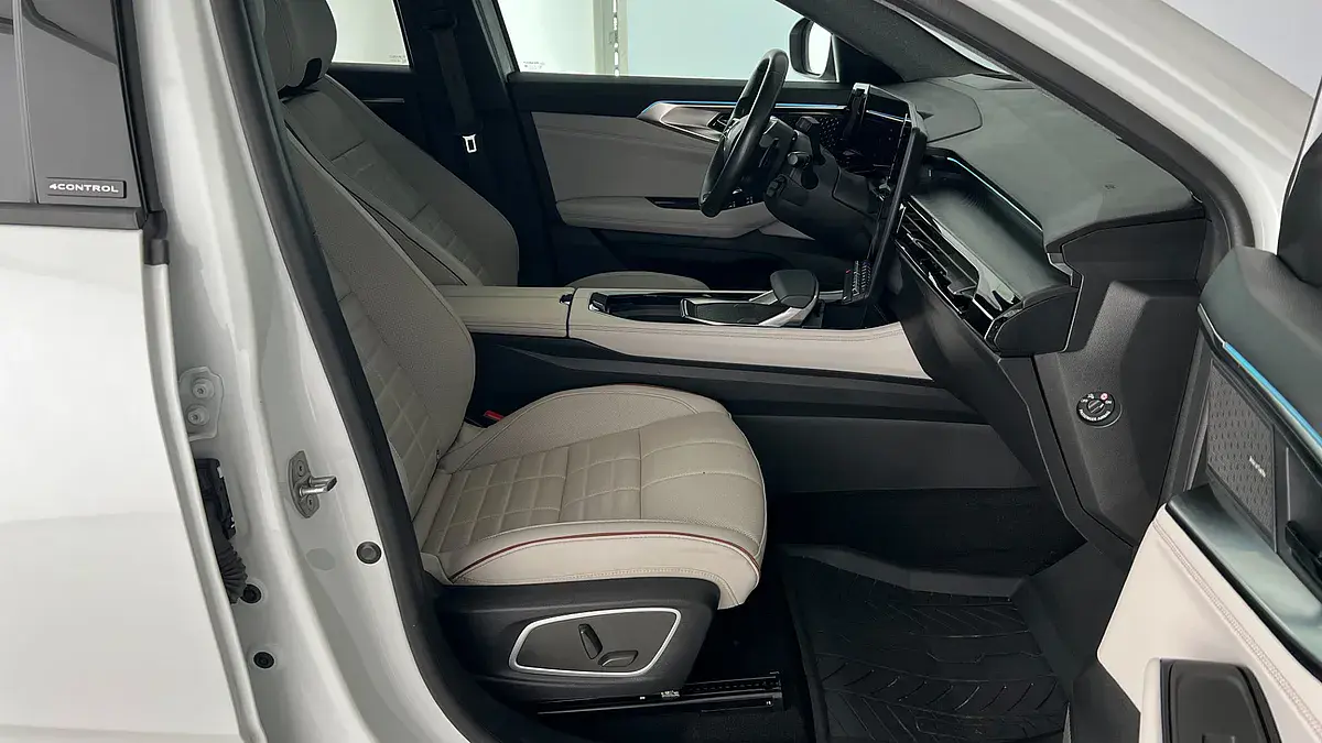 Bild 5 - Renault Espace E-Tech Full Hybrid 200 Iconic