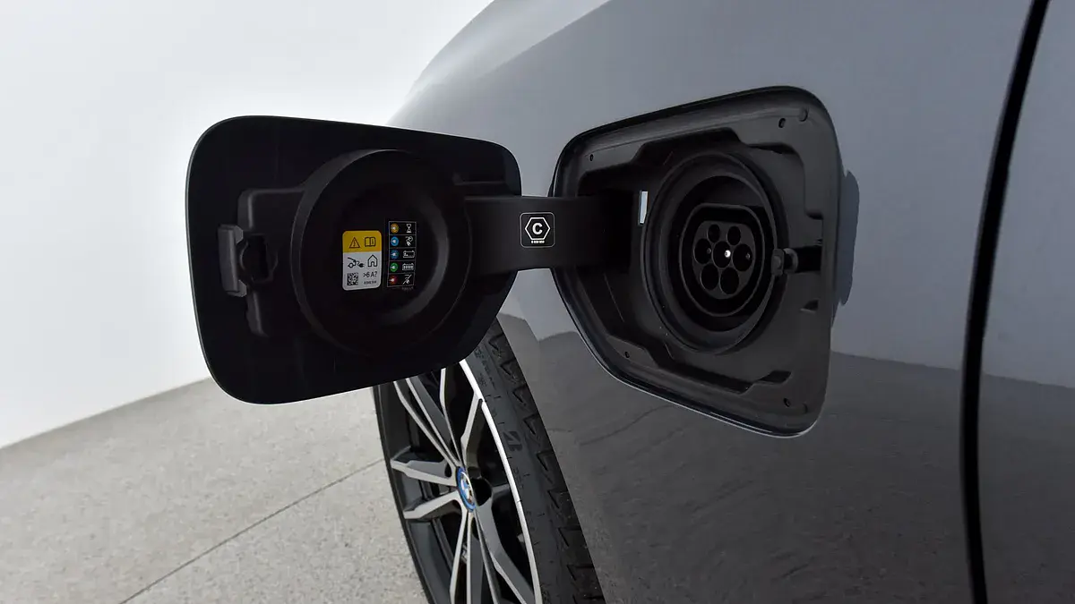 Bild 7 - BMW 330e xDrive