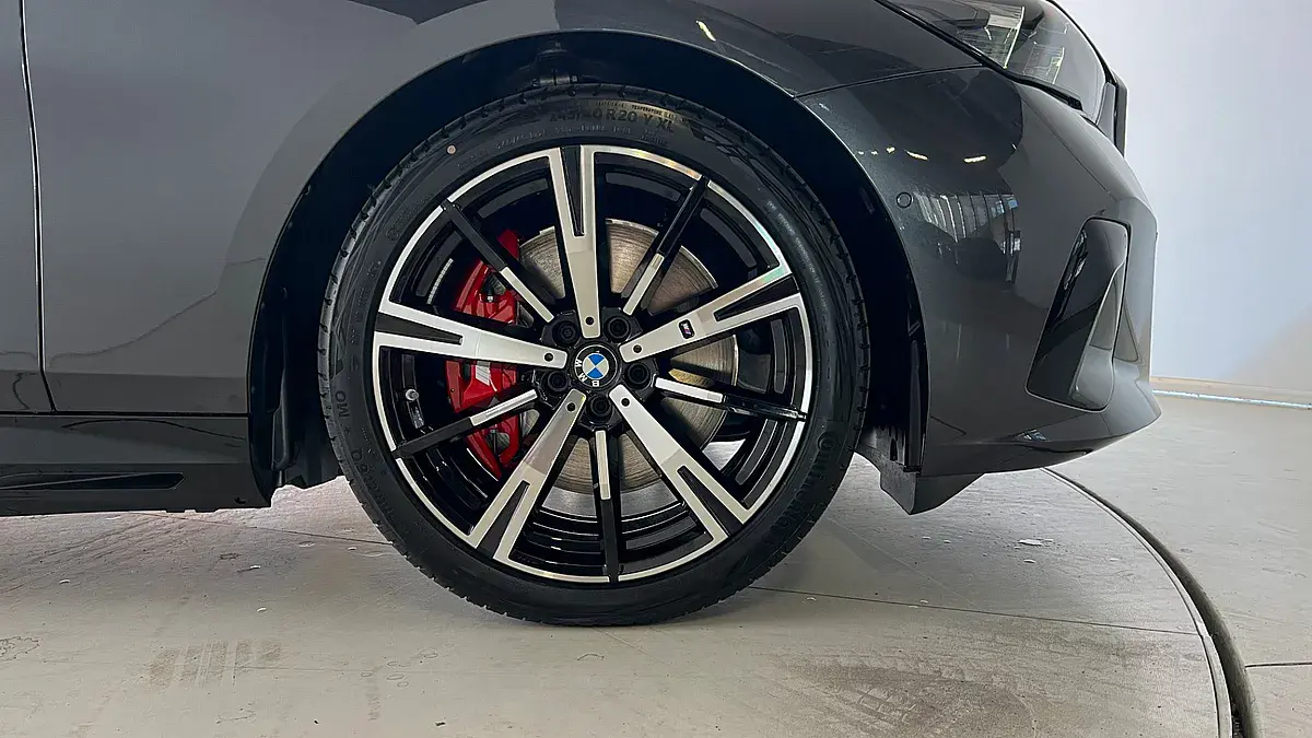 Bild 17 - BMW i5 eDrive40