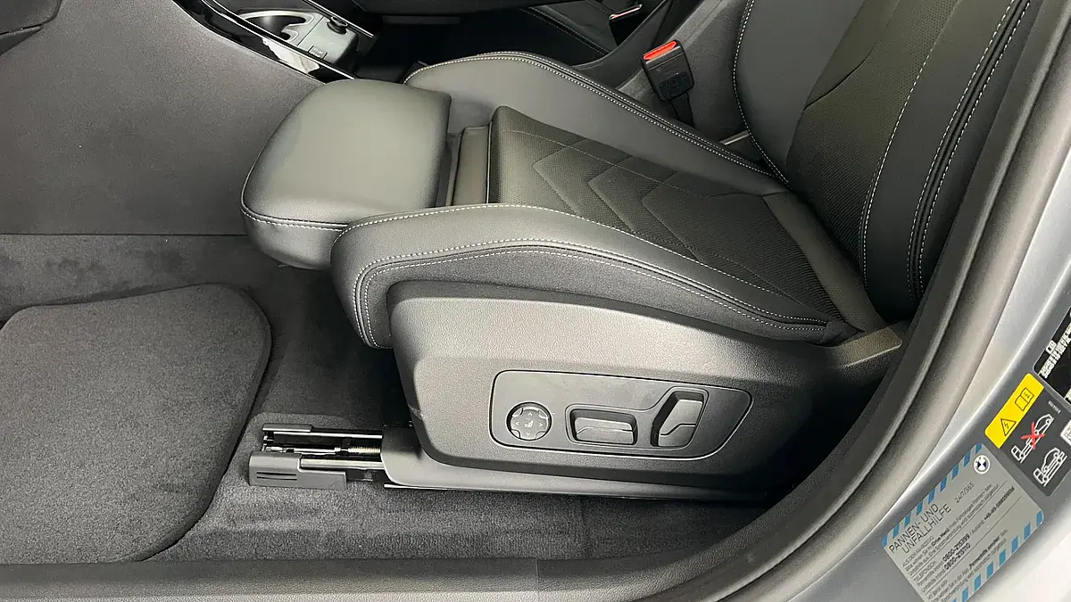 Bild 15 - BMW X1 xDrive30e