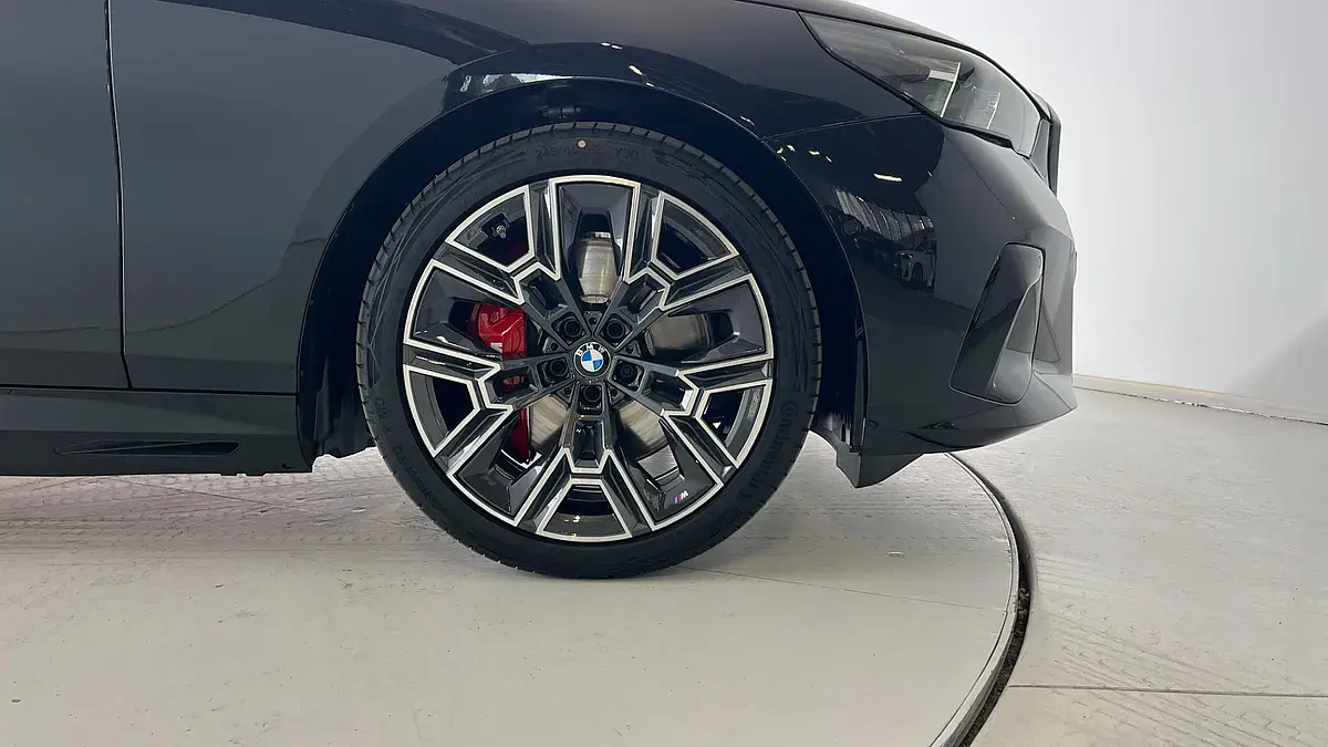 Bild 16 - BMW i5 eDrive40