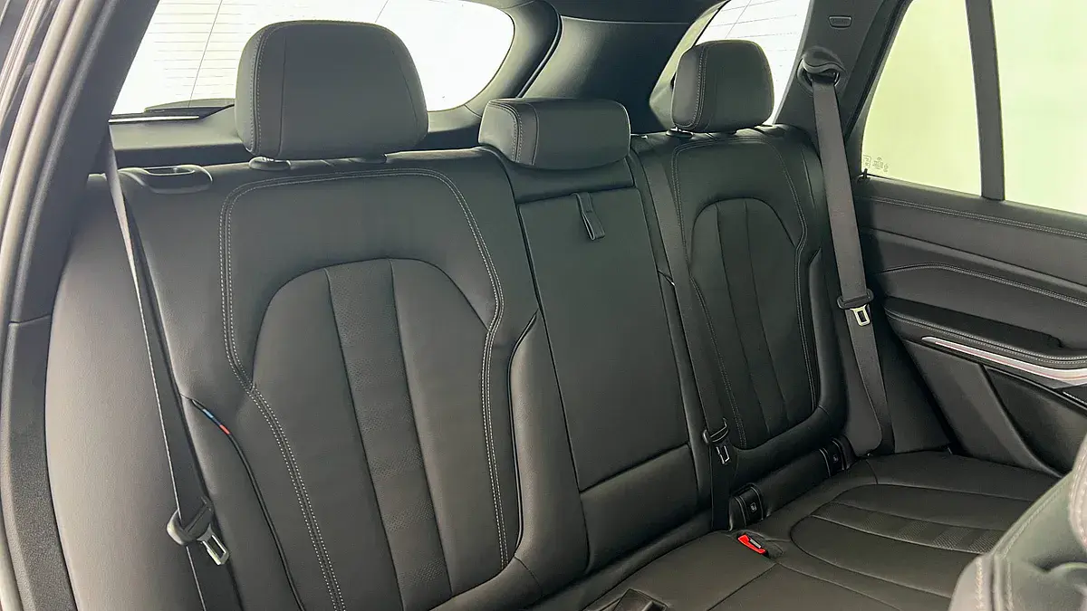 Bild 6 - BMW X5 xDrive30d