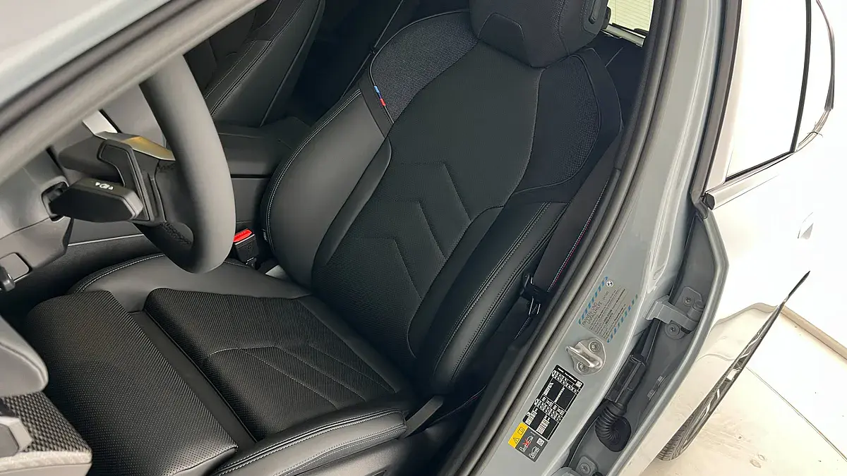 Bild 15 - BMW i5 xDrive40