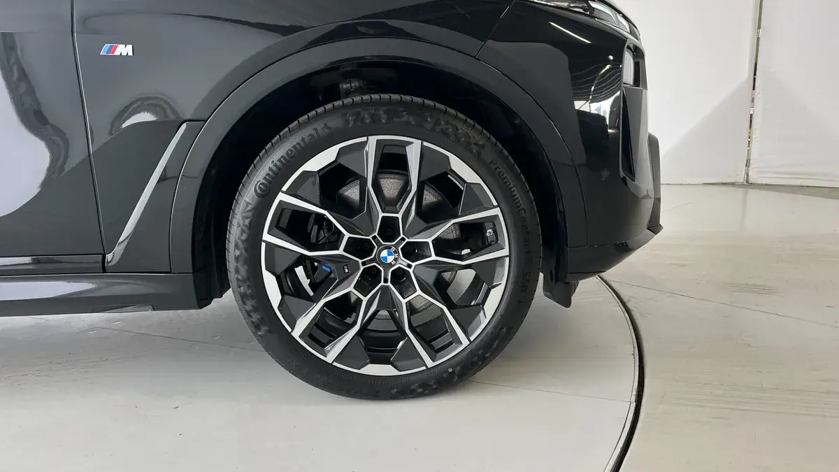 Bild 7 - BMW X7 xDrive40d