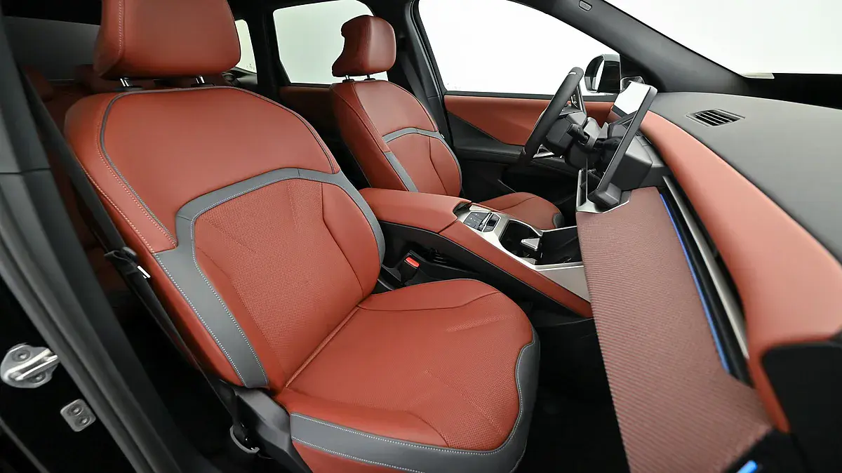 Bild 10 - BMW iX3 50 xDrive