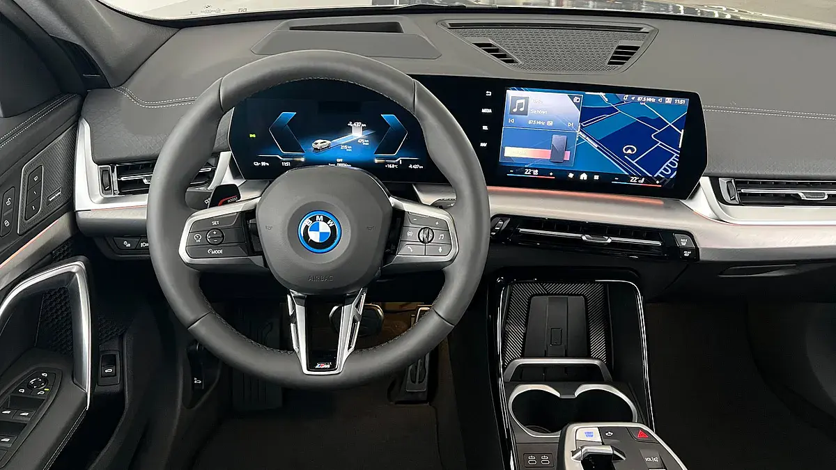 Bild 12 - BMW iX2 eDrive20
