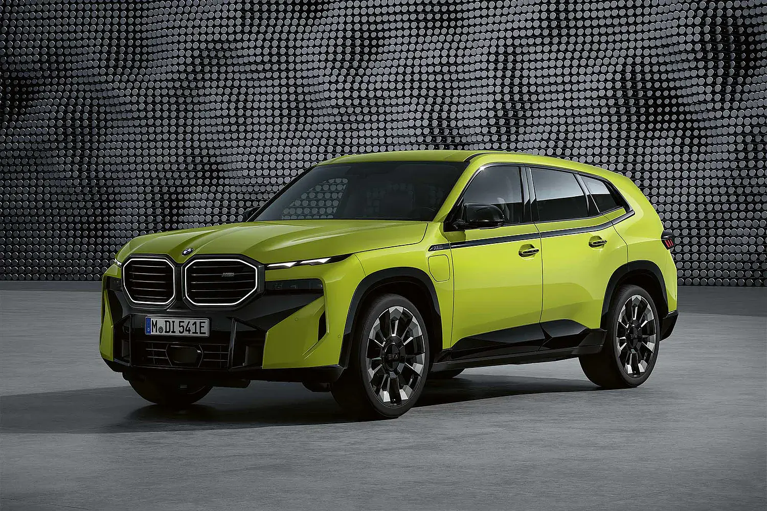 BMW XM