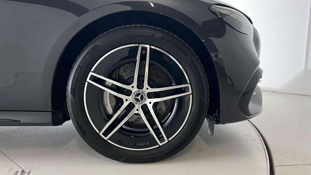 Bild 15 - Mercedes E 300de 4MATIC Ö-Paket