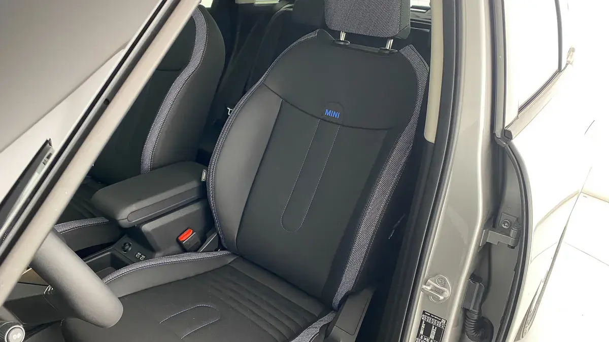 Bild 16 - MINI Countryman D