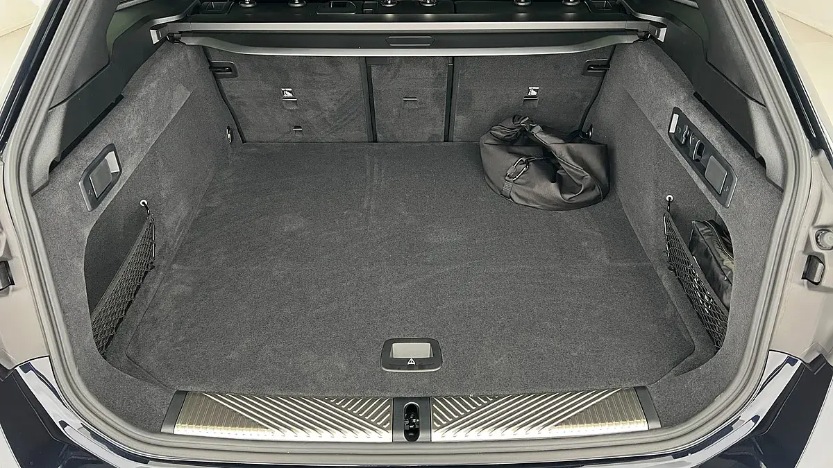 Bild 9 - BMW i5 xDrive40