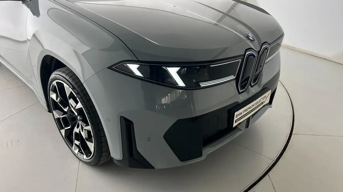 Bild 22 - BMW iX3 50 xDrive