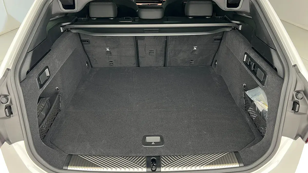 Bild 9 - BMW i5 xDrive40