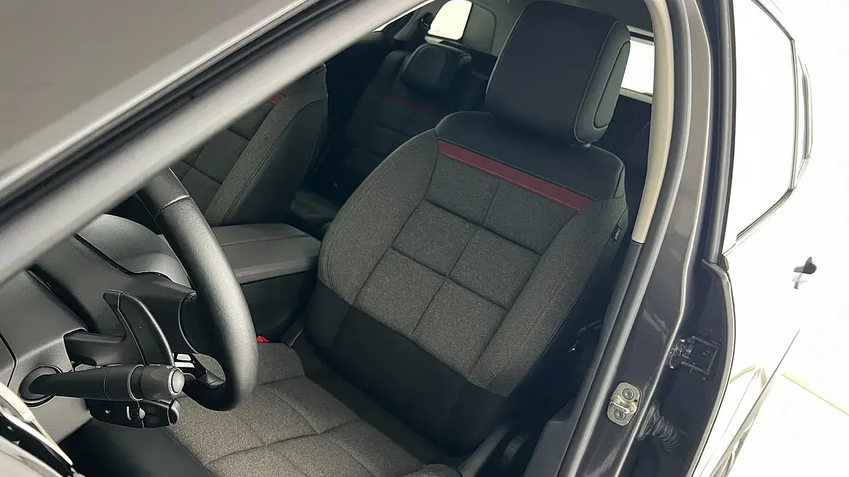 Bild 16 - Citroen C5 Aircross BlueHDI 130 S&S Feel EAT8