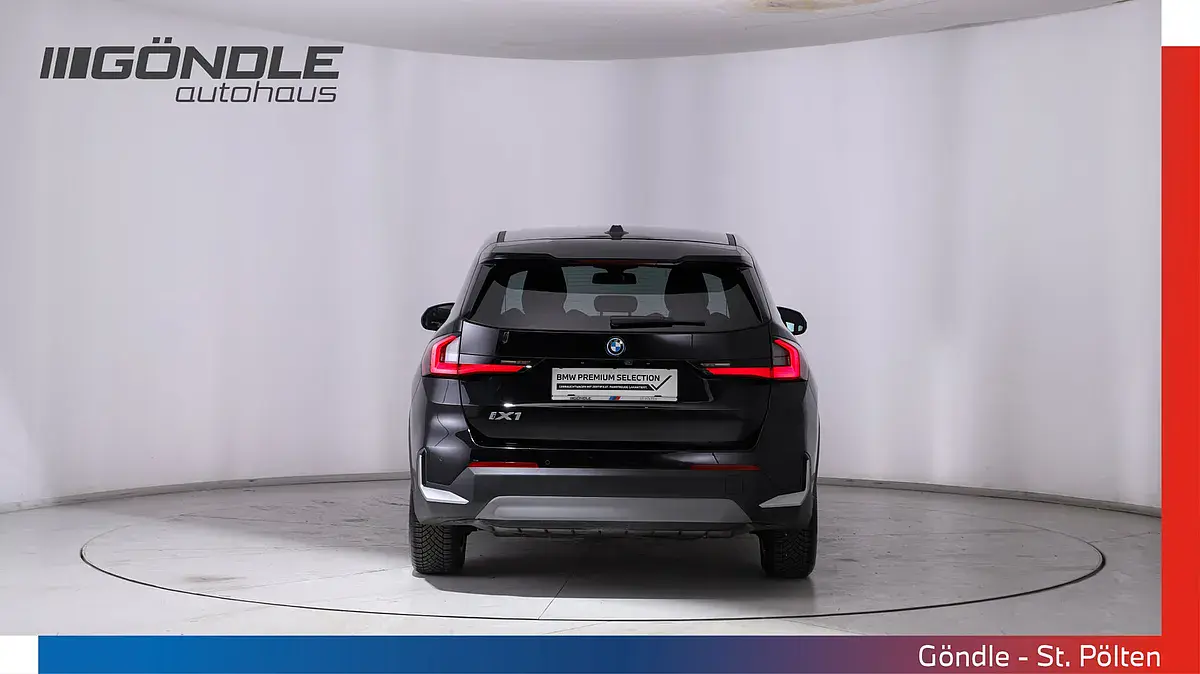 Bild 4 - BMW iX1 xDrive30
