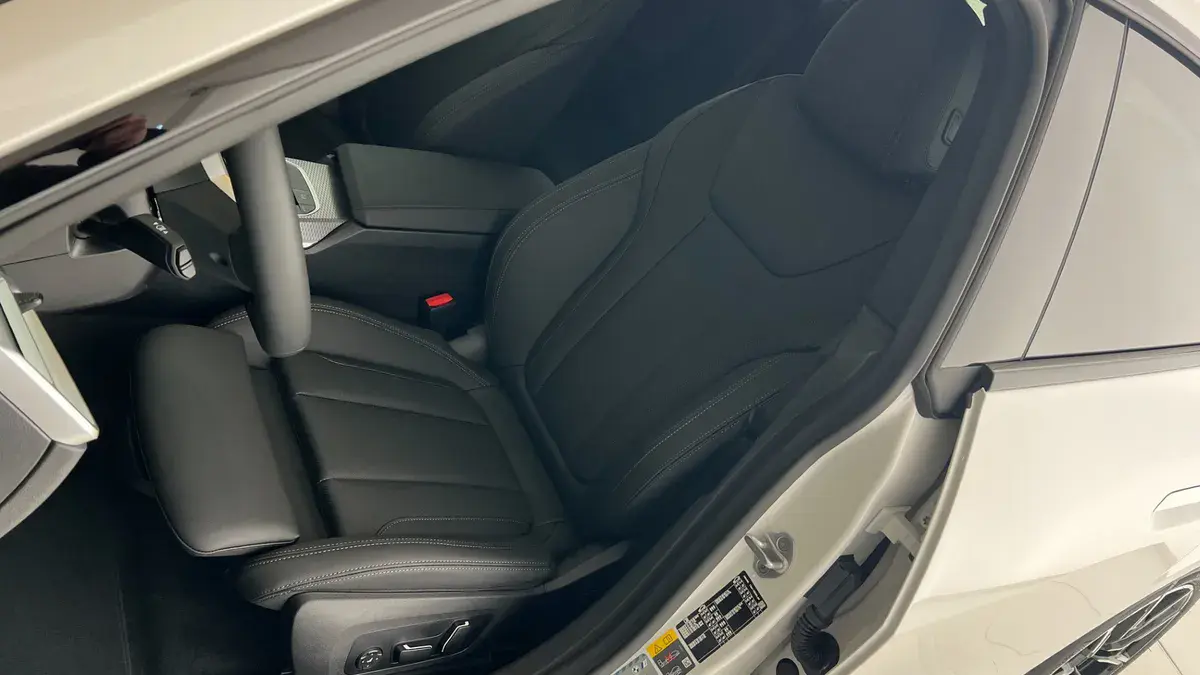 Bild 21 - BMW i4 xDrive40 Gran Coupe
