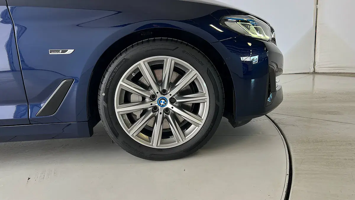 Bild 8 - BMW 530e xDrive