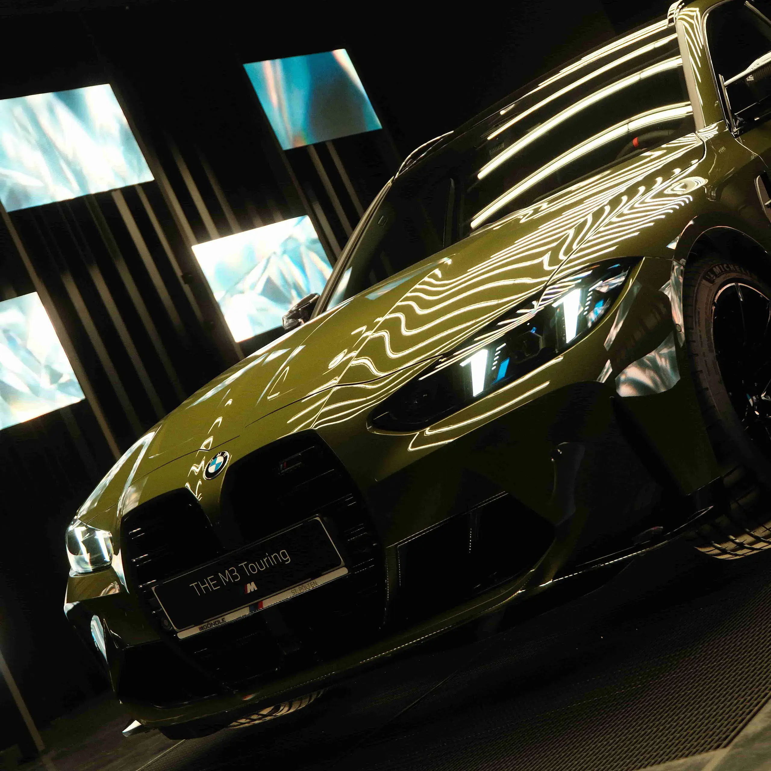 M3 Side