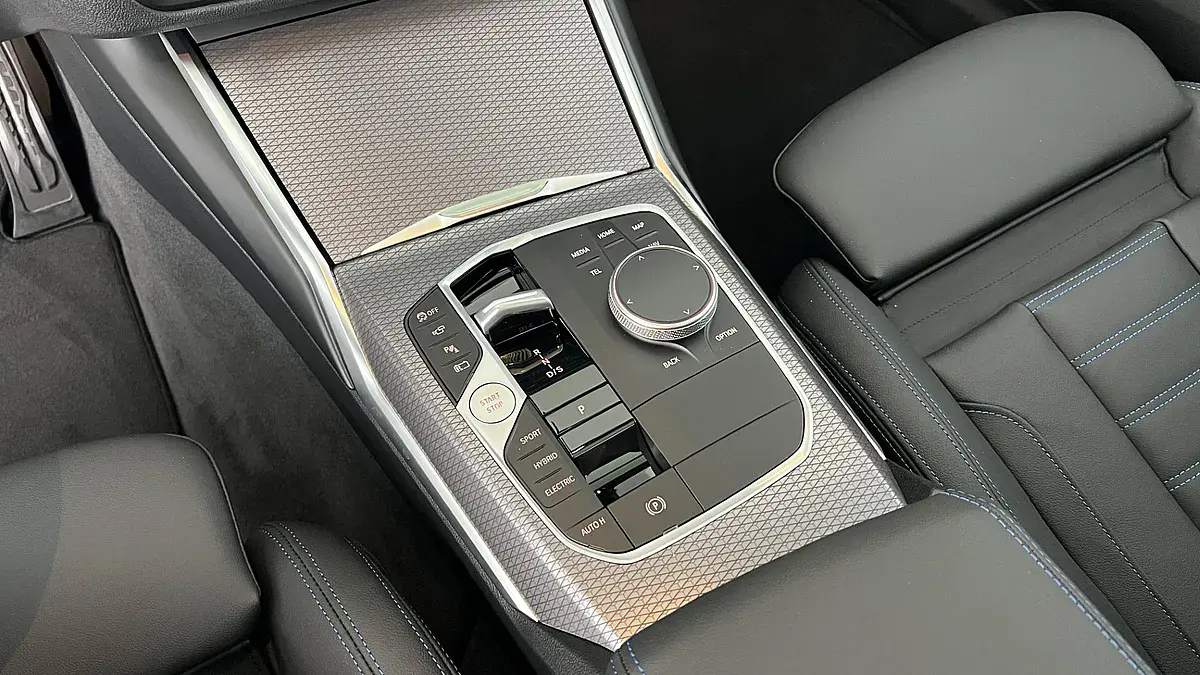 Bild 15 - BMW 330e xDrive