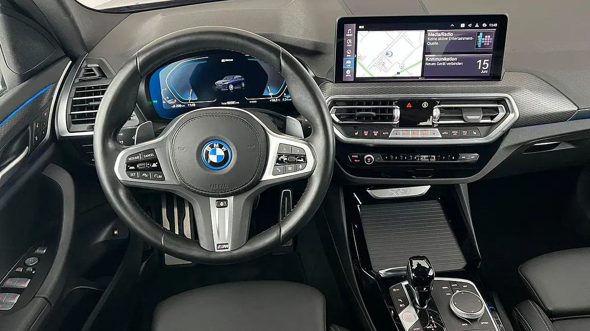 Bild 13 - BMW X3 xDrive30e