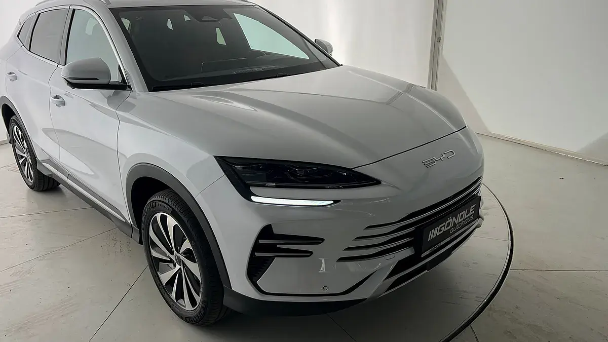Bild 18 - BYD Seal U DM-i PHEV AWD Design Österreich Pak