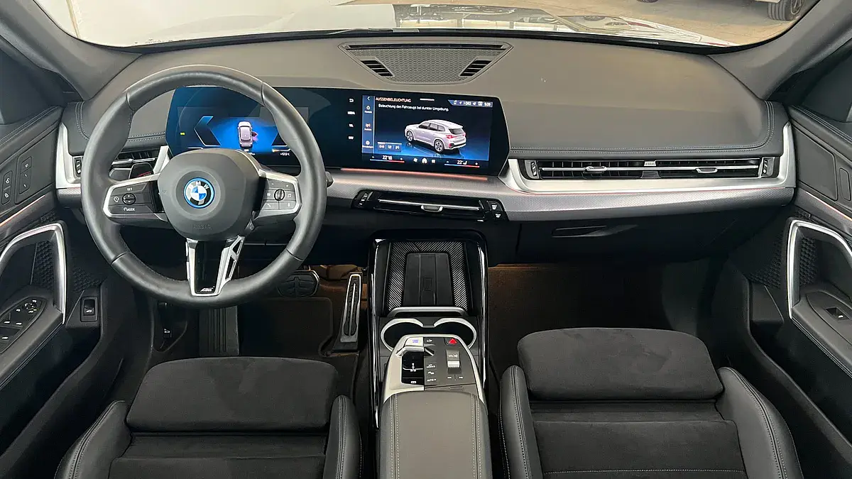 Bild 9 - BMW iX1 xDrive30
